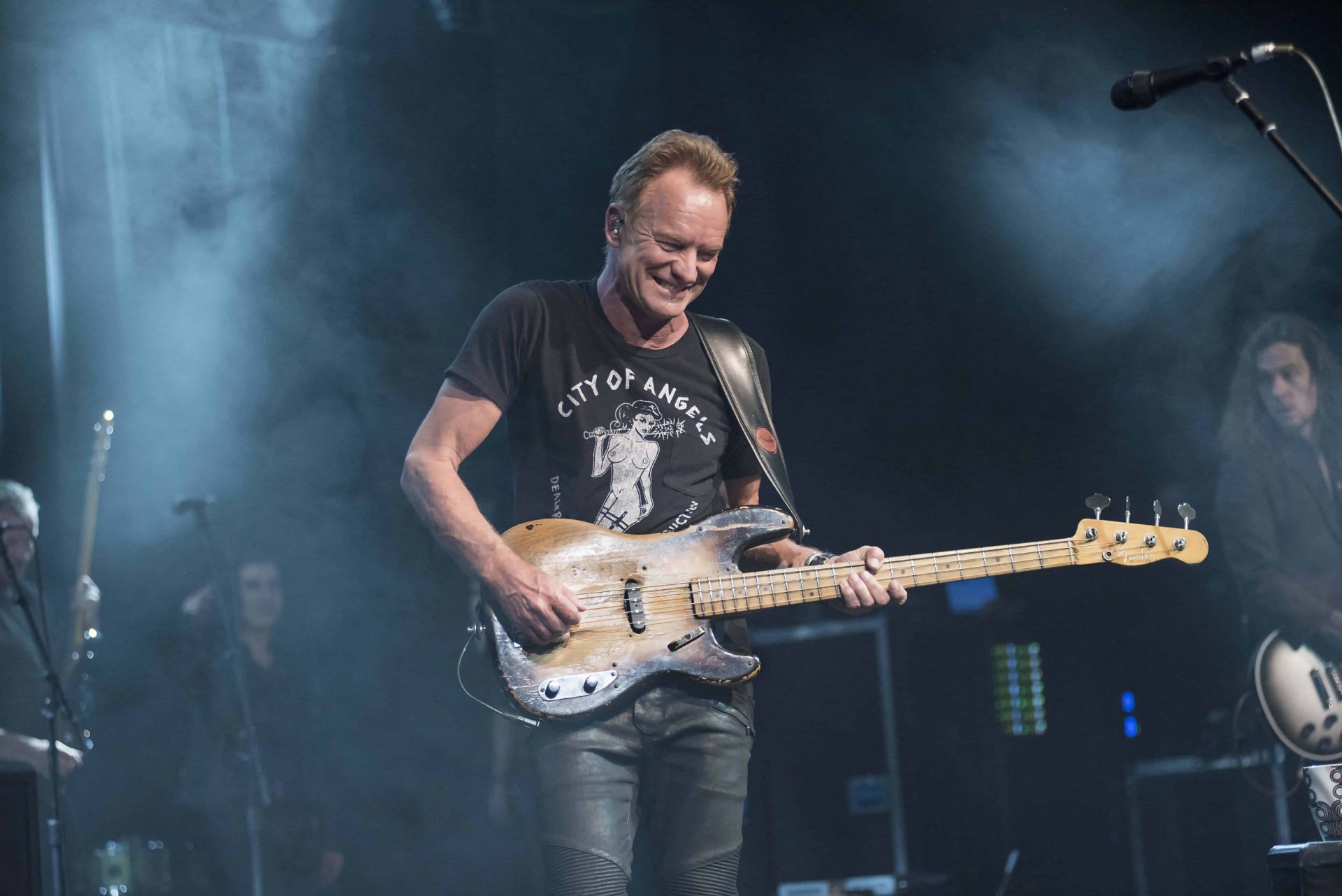 Sting versus Jose Feliciano, das ist Brutalität
