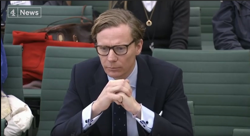 NewsRap: Wer oder was ist Cambridge Analytica? Der FB-Datenskandal