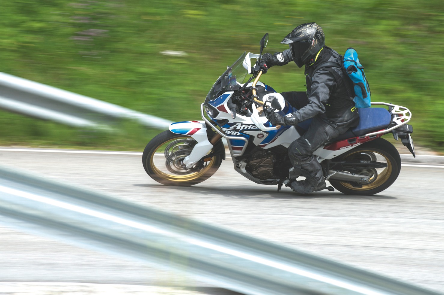 Unendliche Weiten – Reichweitenchallenge mit der Honda Africa Twin „Adventure Sports“