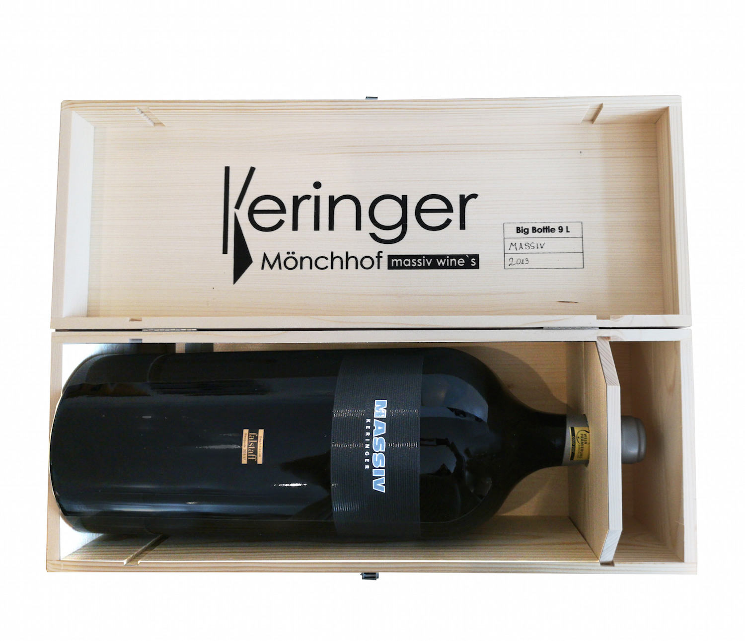 Besonders edle Rotweincuvée in XXL: Keringer MASSIV 2015 in der Großflasche