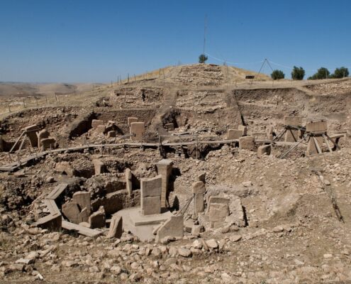 Göbekli Tepe, Şanlıurfa – dieselbe Ausgrabungsstätte, T-Pfeiler