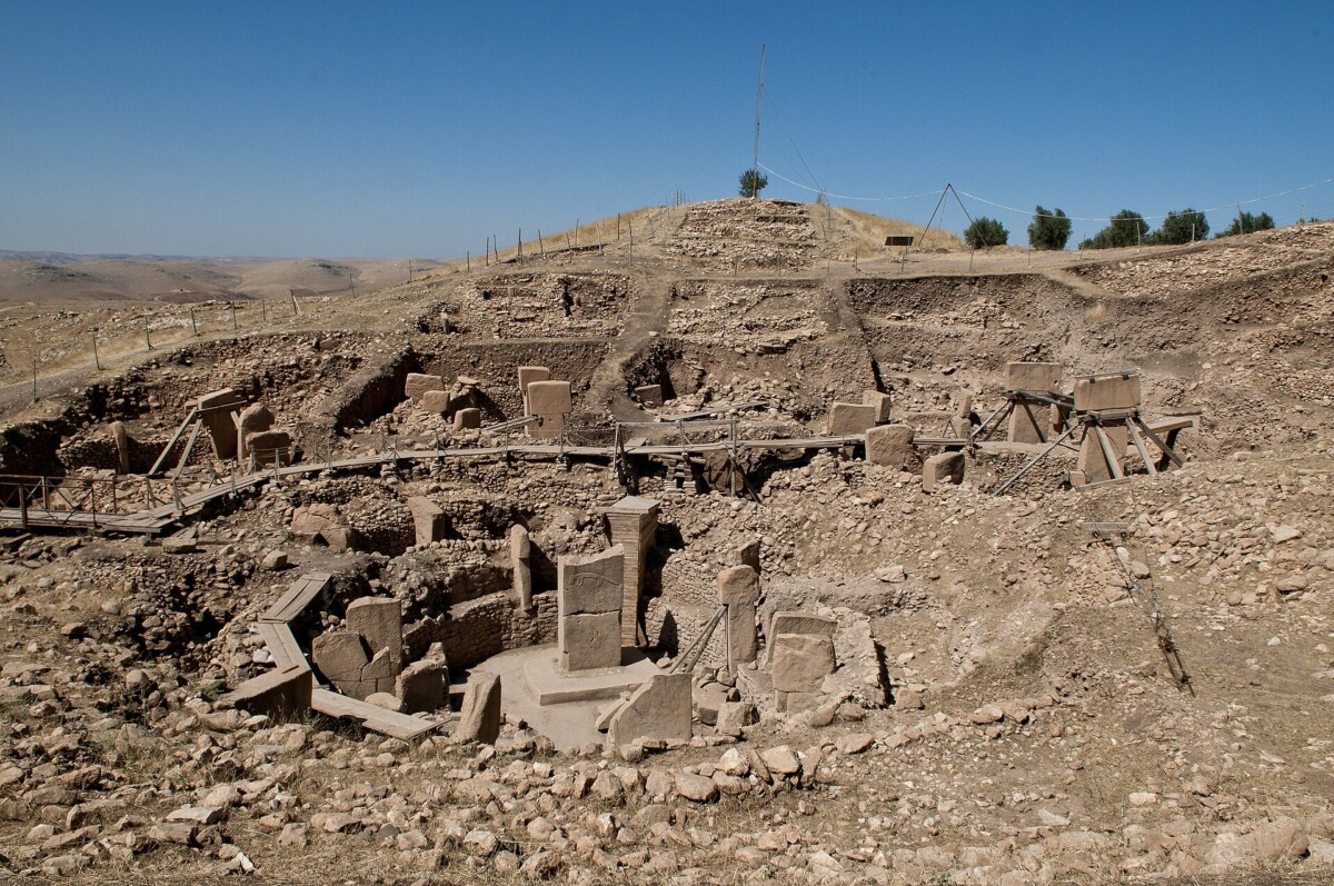 Göbekli Tepe, Şanlıurfa – dieselbe Ausgrabungsstätte, T-Pfeiler