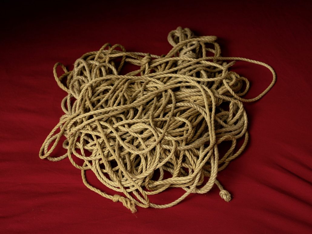Spezielle Seile aus Hanf die speziell für Kinbaku verwendet werden