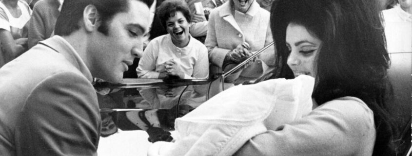 Elvis & Priscilla Presley mit Baby Lisa Marie, Februar 1968