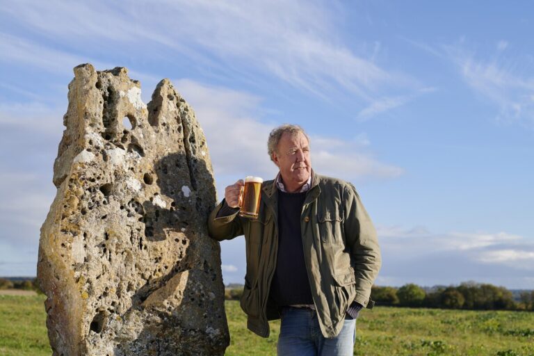 JEREMY CLARKSON „Bauer sucht Trouble“