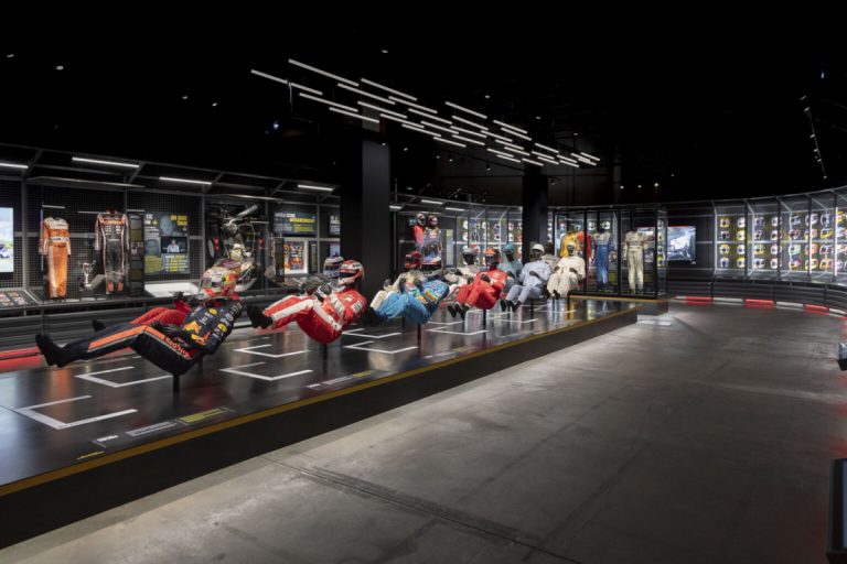 Formula 1 Ausstellung in Wien: Motorsport, keimfrei.