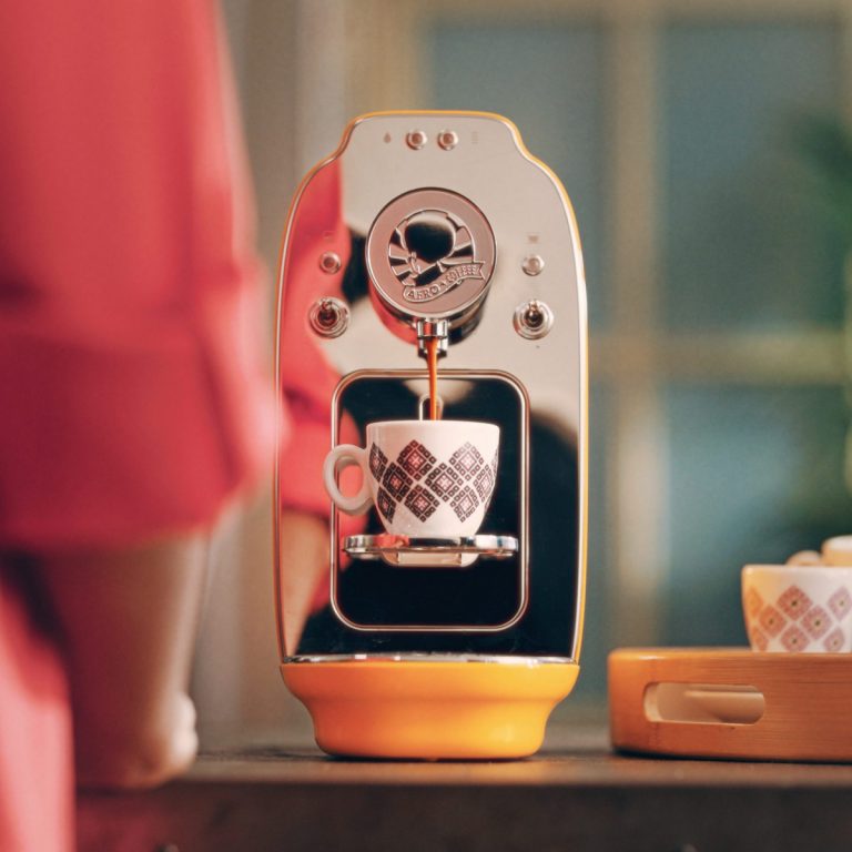 Kahawa – Afro Coffee präsentiert erste Kapselmaschine