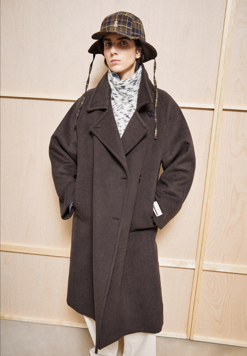 Bomberjacke und Wintermantel aus der ARMEDANGELS-Outerwear-Linie