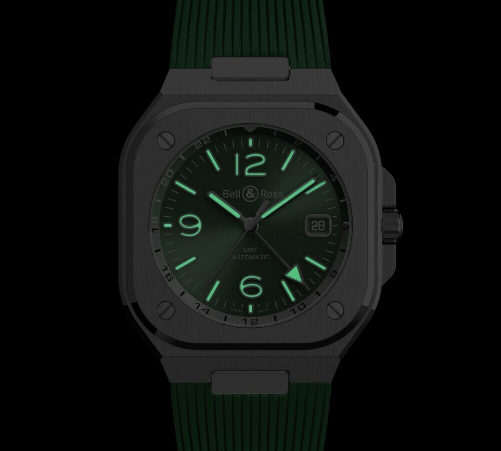 Bell & Ross BR-05 GMT Green Steel mit salbeigrünem Zifferblatt