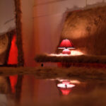 A Glass of Waves: inklusiver Glaskubus-Club von Your Club Is Not My Club im öffentlichen Raum