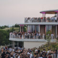 Büroschluss X Cobenzl, Sommer-Afterwork auf der Weitsicht Cobenzl in Wien