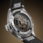 IWC Mercedes-Benz Sonderuhr am Handgelenk getragen