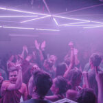 Partygaeste am unteren Floor im The Loft in Wien