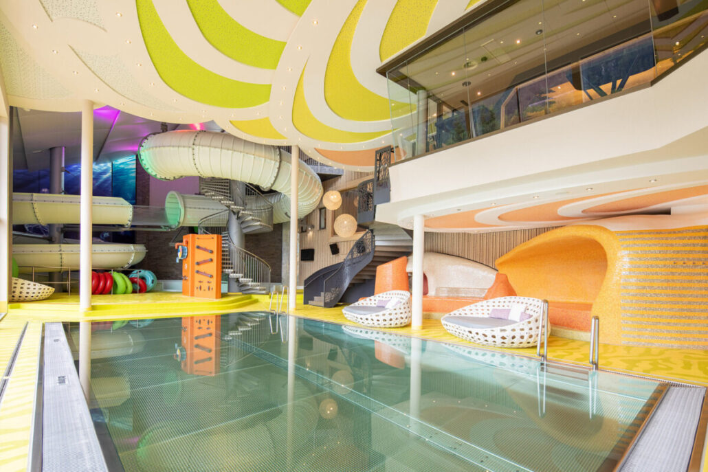 Aqua Fun Park mit Wasserrutsche im Stock Resort im Zillertal