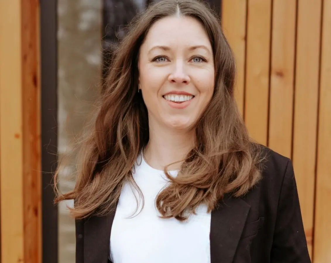 Helena Schneider bei einem Vortrag über nordische Arbeitskultur