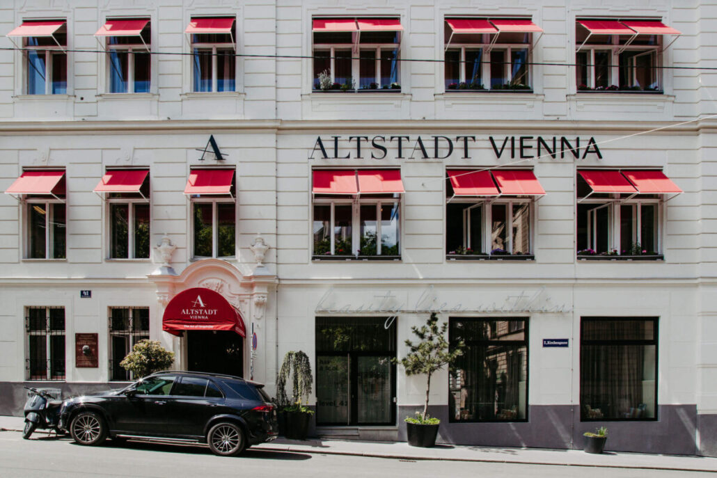 Hotel Altstadt Wien, Fassade im Spittelberg-Grätzel