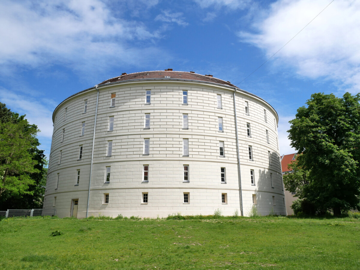Der Narrenturm auf dem Areal des Alten AKH im Alsergrund