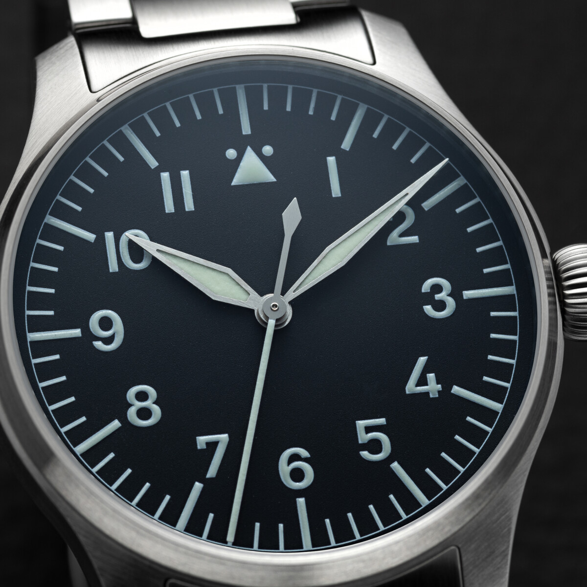Zifferblatt der STOWA Flieger Klassik 40 Flight to 100 im Baumuster A, ohne Logo und Datum