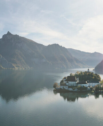 Stille am Traunsee, bitte